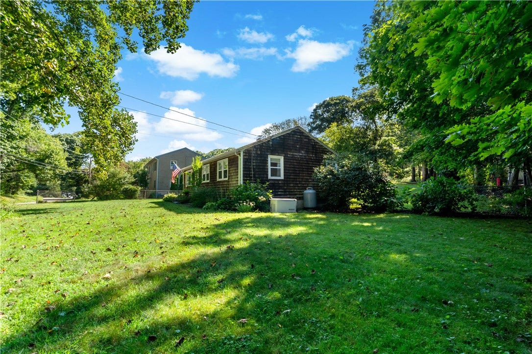 430 Pond Street, South Kingstown, RI 02879 430 Pond Street, South Kingstown, RI 02879