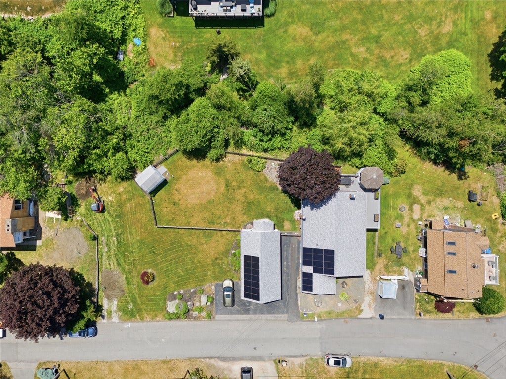 201 Randolph Avenue, Tiverton, RI 02878 201 Randolph Avenue, Tiverton, RI 02878