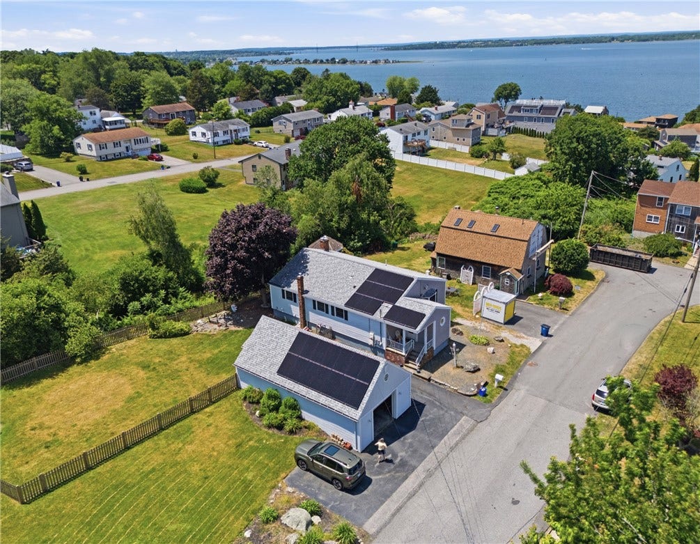 201 Randolph Avenue, Tiverton, RI 02878 201 Randolph Avenue, Tiverton, RI 02878