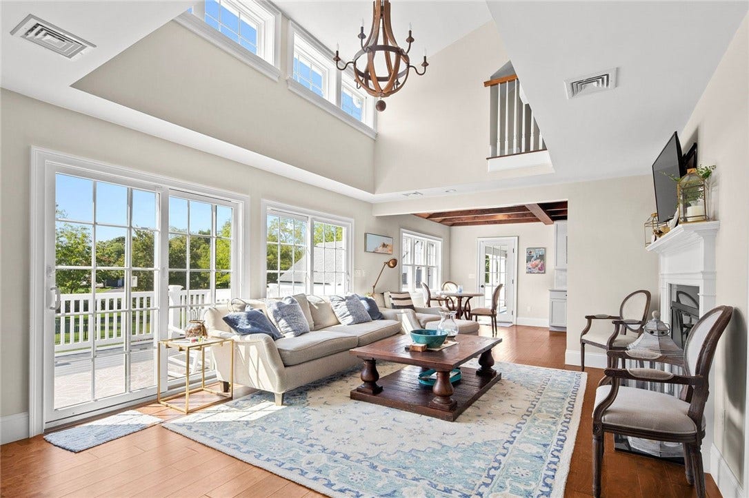162 Indian Point Road, Tiverton, RI 02878 162 Indian Point Road, Tiverton, RI 02878