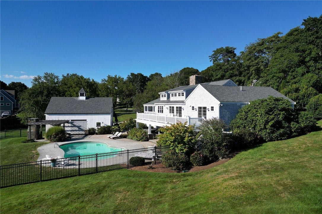162 Indian Point Road, Tiverton, RI 02878 162 Indian Point Road, Tiverton, RI 02878