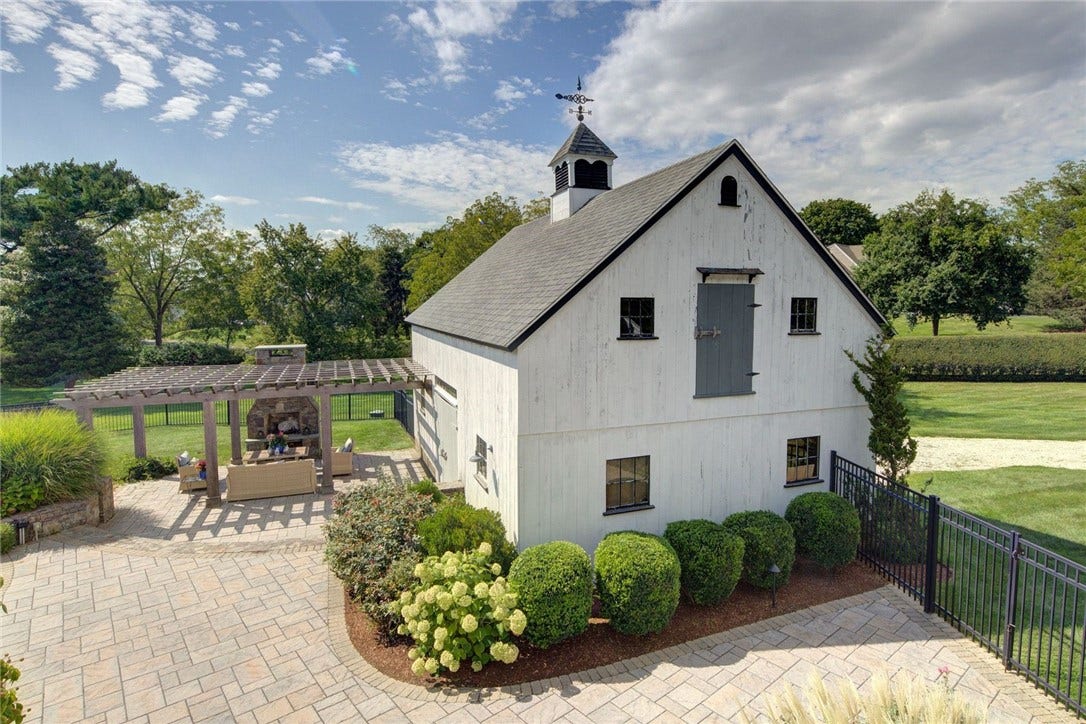 162 Indian Point Road, Tiverton, RI 02878 162 Indian Point Road, Tiverton, RI 02878