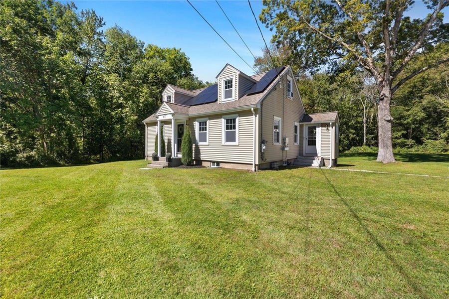 Property photo for 677 Central Pike, Scituate, RI