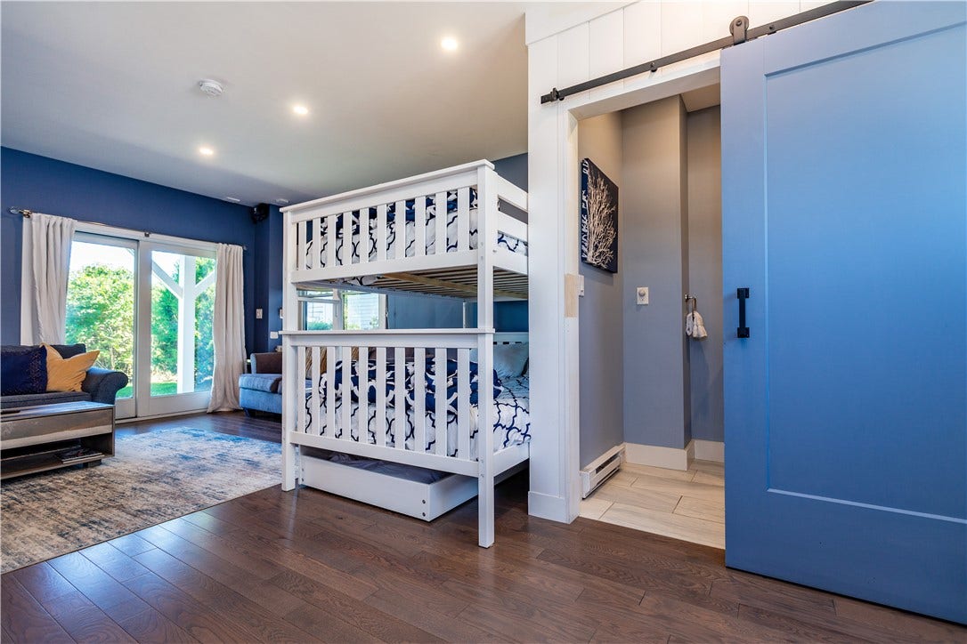14 East Pointe Court, South Kingstown, RI 02879 14 East Pointe Court, South Kingstown, RI 02879