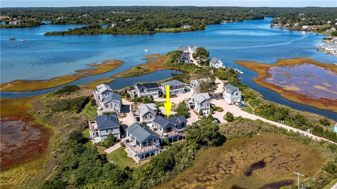 14 East Pointe Court, South Kingstown, RI 02879 14 East Pointe Court, South Kingstown, RI 02879