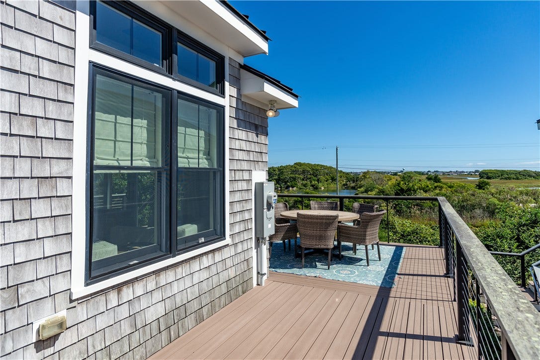 14 East Pointe Court, South Kingstown, RI 02879 14 East Pointe Court, South Kingstown, RI 02879