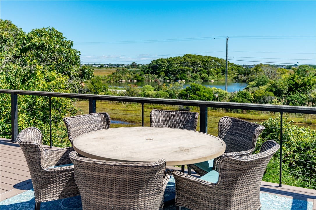 14 East Pointe Court, South Kingstown, RI 02879 14 East Pointe Court, South Kingstown, RI 02879