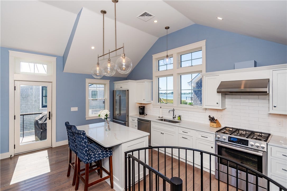 14 East Pointe Court, South Kingstown, RI 02879 14 East Pointe Court, South Kingstown, RI 02879