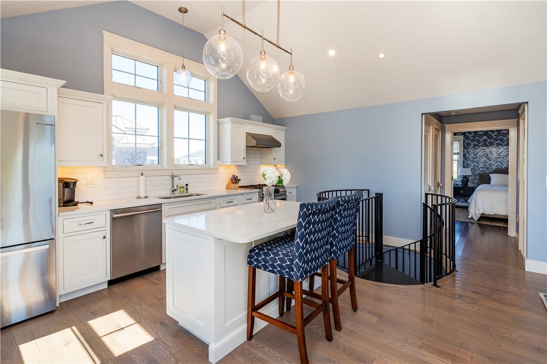 14 East Pointe Court, South Kingstown, RI 02879 14 East Pointe Court, South Kingstown, RI 02879