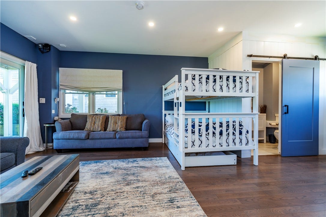 14 East Pointe Court, South Kingstown, RI 02879 14 East Pointe Court, South Kingstown, RI 02879