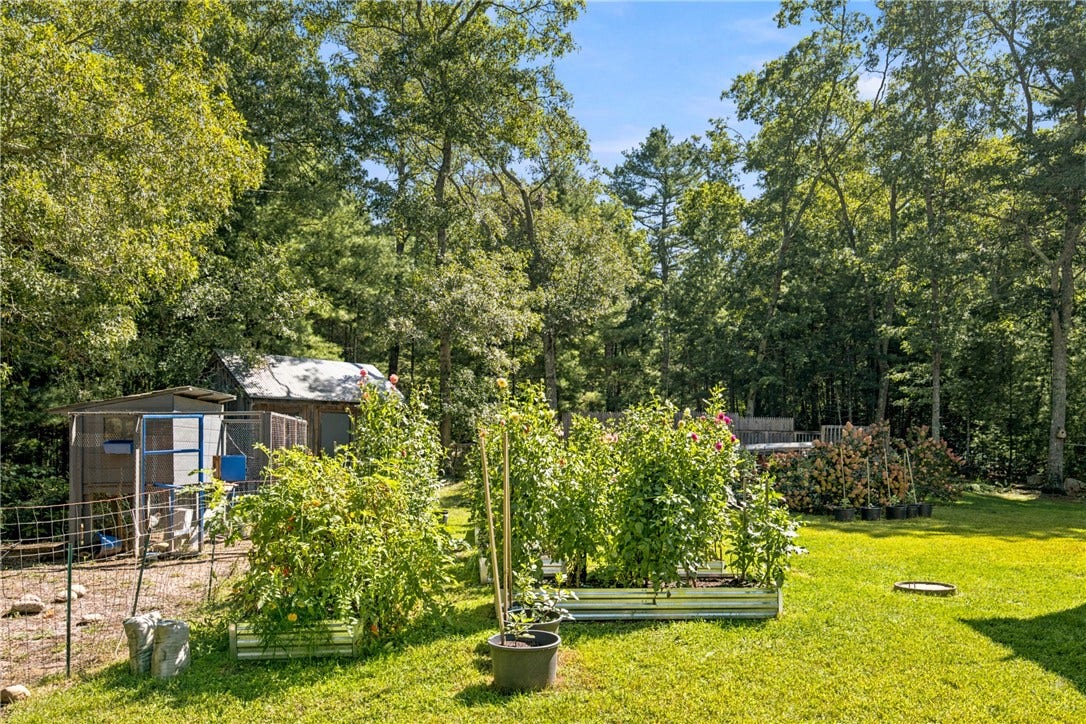 253 Old Coach Road, Charlestown, RI 02813 253 Old Coach Road, Charlestown, RI 02813