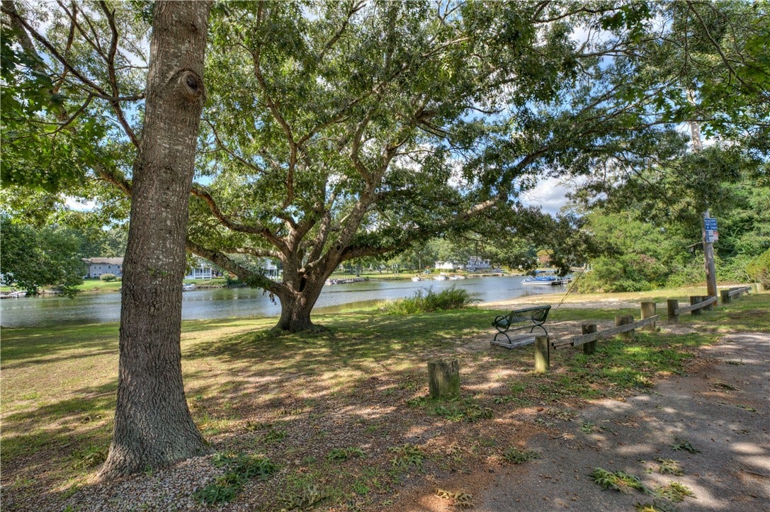 73 South River Drive, Narragansett, RI 02882 73 South River Drive, Narragansett, RI 02882