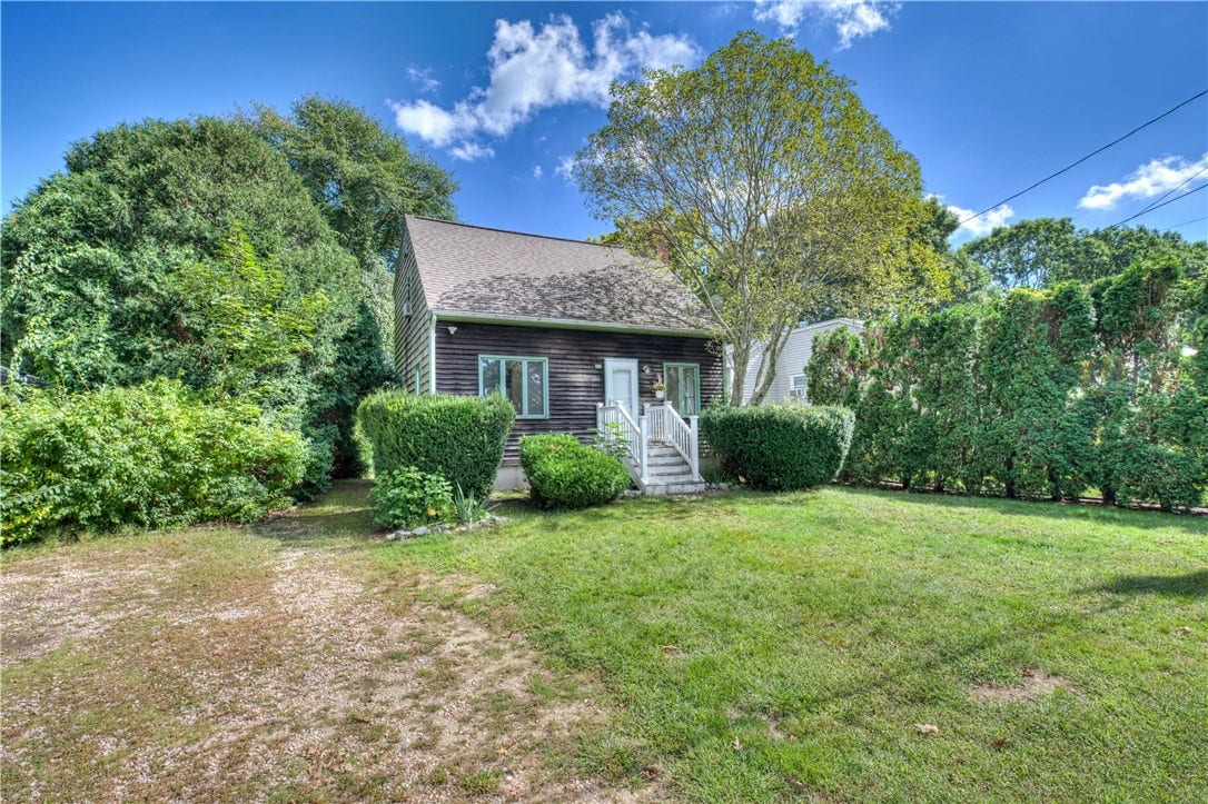 73 South River Drive, Narragansett, RI 02882 73 South River Drive, Narragansett, RI 02882