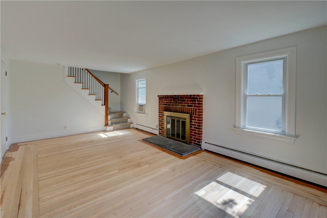 73 South River Drive, Narragansett, RI 02882 73 South River Drive, Narragansett, RI 02882