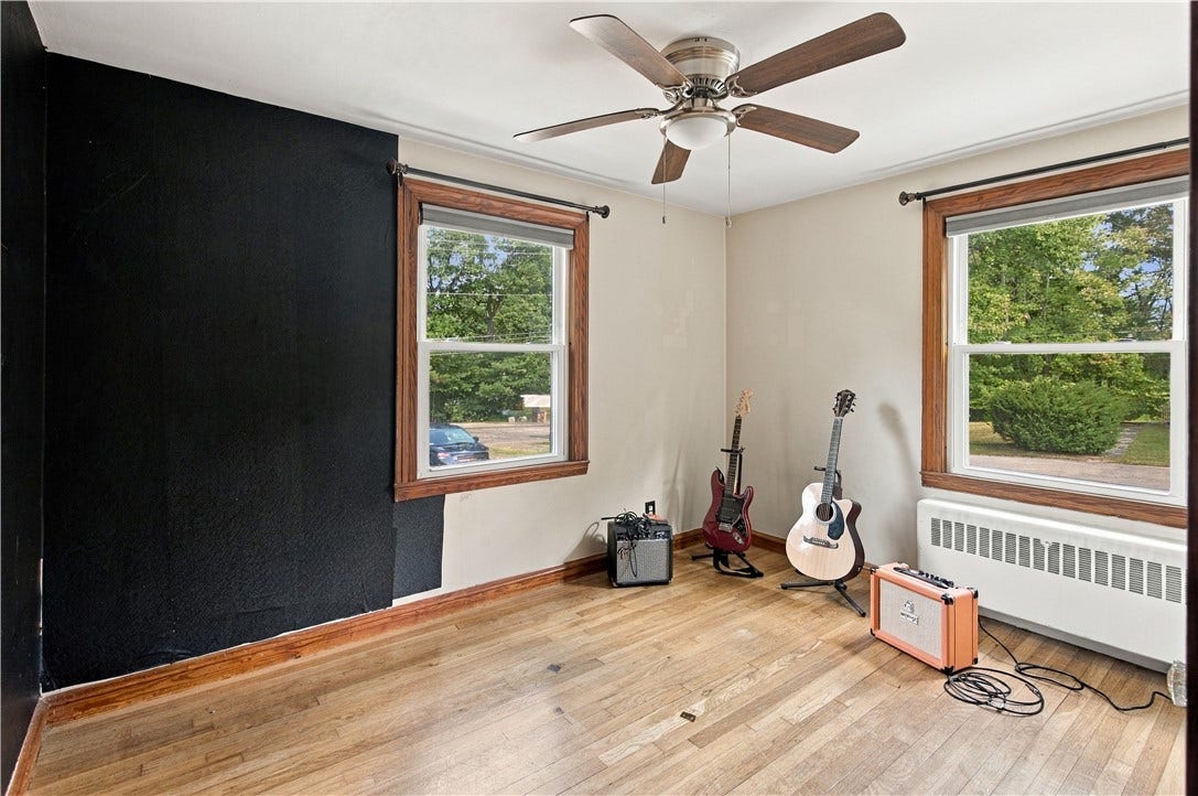 11 Sayles Hill Rd Road, North Smithfield, RI 02896 11 Sayles Hill Rd Road, North Smithfield, RI 02896