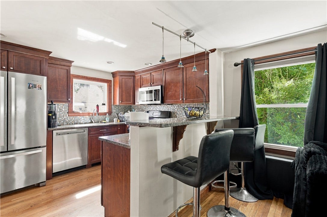 11 Sayles Hill Rd Road, North Smithfield, RI 02896 11 Sayles Hill Rd Road, North Smithfield, RI 02896
