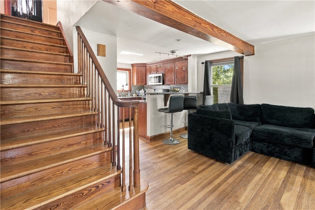 11 Sayles Hill Rd Road, North Smithfield, RI 02896 11 Sayles Hill Rd Road, North Smithfield, RI 02896