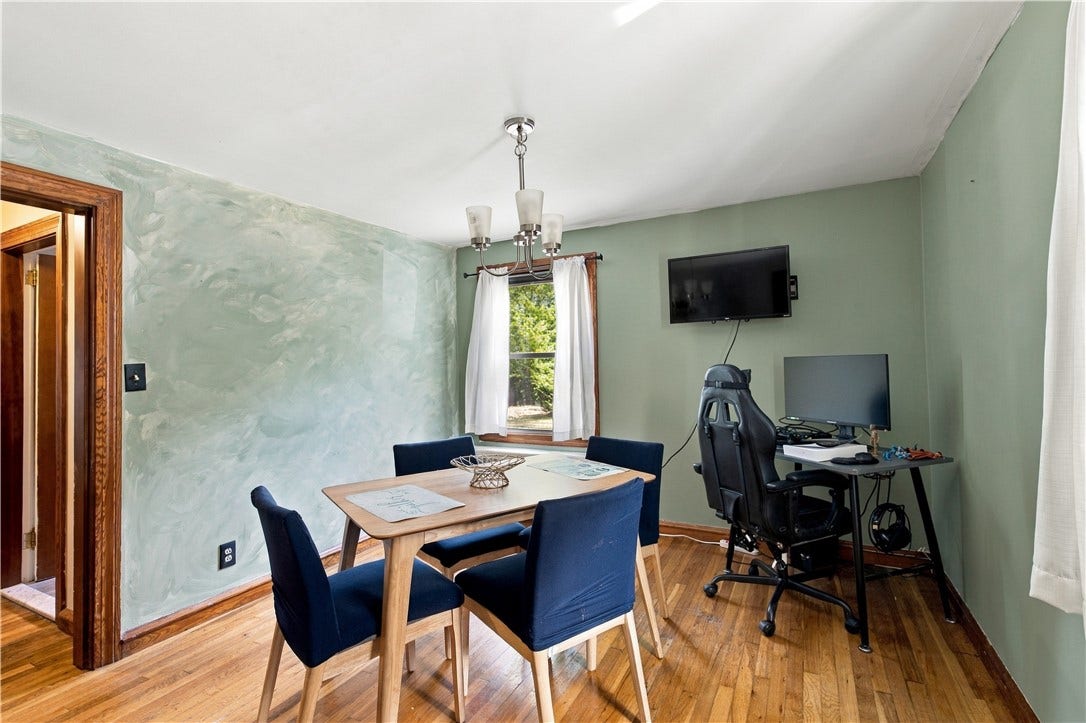 11 Sayles Hill Rd Road, North Smithfield, RI 02896 11 Sayles Hill Rd Road, North Smithfield, RI 02896
