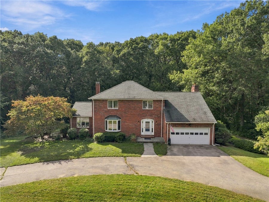Property photo for 20 Lincoln Drive, North Smithfield, RI