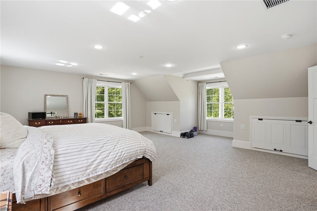 130 Jackson Schoolhouse Road, Burrillville, RI 02859 130 Jackson Schoolhouse Road, Burrillville, RI 02859