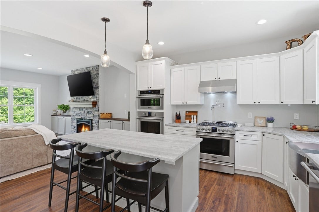130 Jackson Schoolhouse Road, Burrillville, RI 02859 130 Jackson Schoolhouse Road, Burrillville, RI 02859