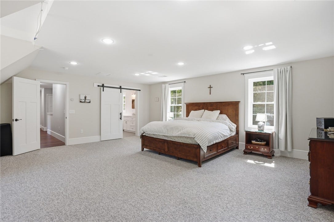 130 Jackson Schoolhouse Road, Burrillville, RI 02859 130 Jackson Schoolhouse Road, Burrillville, RI 02859