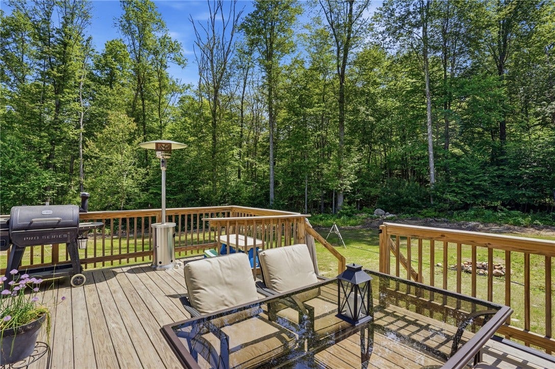 130 Jackson Schoolhouse Road, Burrillville, RI 02859 130 Jackson Schoolhouse Road, Burrillville, RI 02859