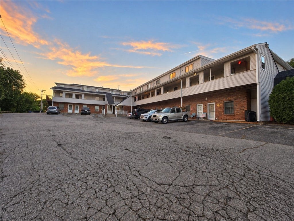 444 Woodward Road, #37, North Providence, RI 02904 444 Woodward Road, #37, North Providence, RI 02904