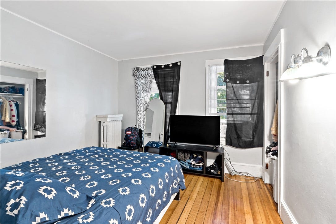 15 Kilburn Ct Court, Newport, RI 02840 15 Kilburn Ct Court, Newport, RI 02840