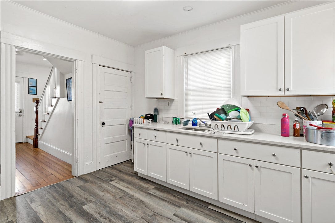 15 Kilburn Ct Court, Newport, RI 02840 15 Kilburn Ct Court, Newport, RI 02840