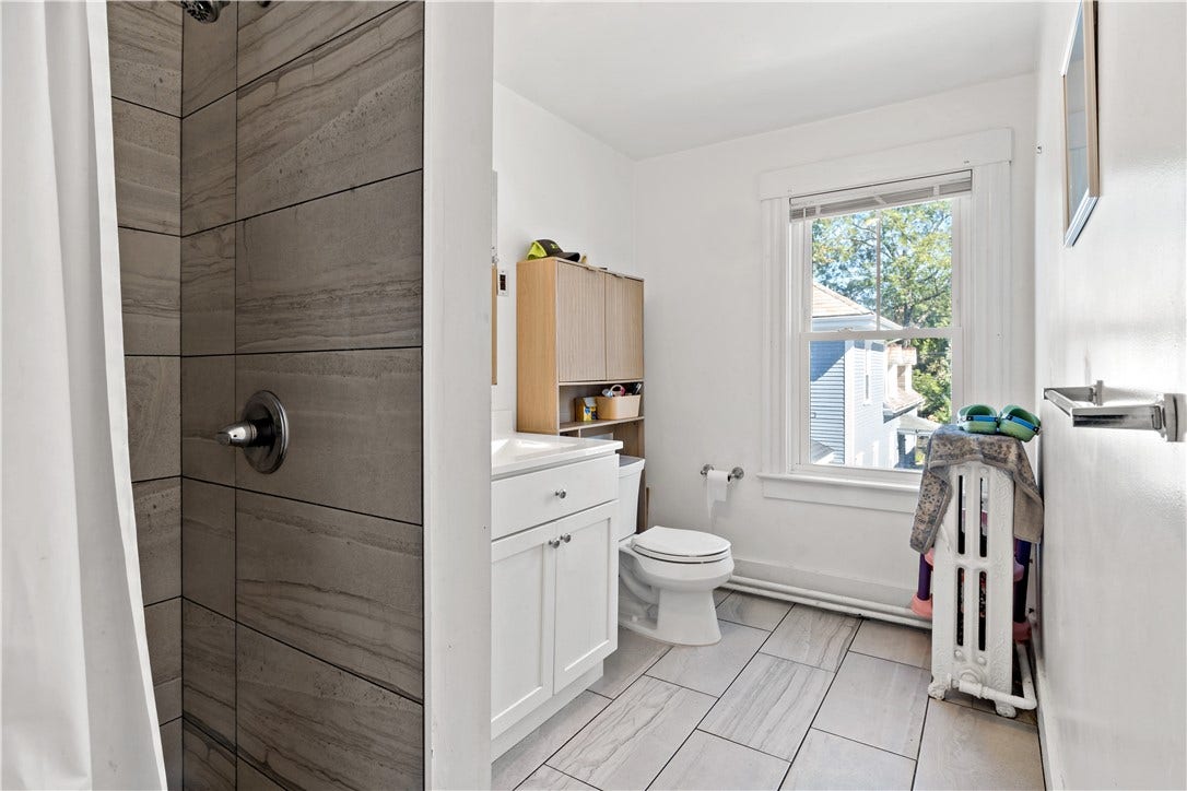 15 Kilburn Ct Court, Newport, RI 02840 15 Kilburn Ct Court, Newport, RI 02840