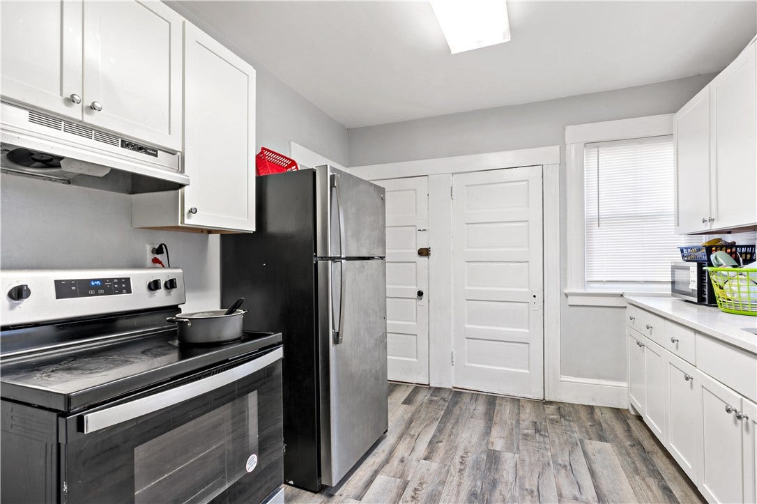 15 Kilburn Ct Court, Newport, RI 02840 15 Kilburn Ct Court, Newport, RI 02840