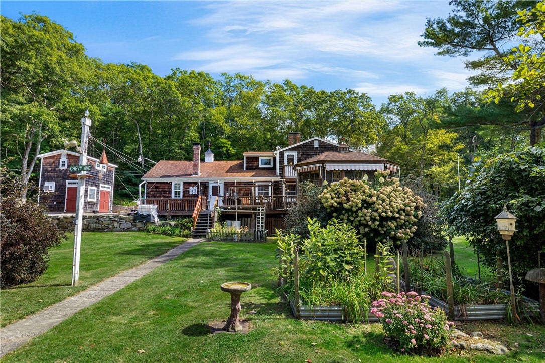 45 North Road, Hopkinton, RI 02833 45 North Road, Hopkinton, RI 02833