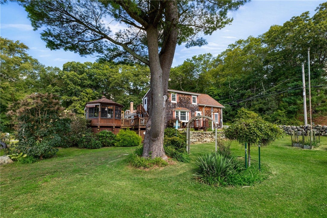 45 North Road, Hopkinton, RI 02833 45 North Road, Hopkinton, RI 02833