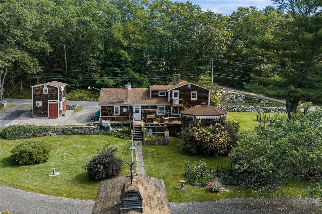 45 North Road, Hopkinton, RI 02833 45 North Road, Hopkinton, RI 02833