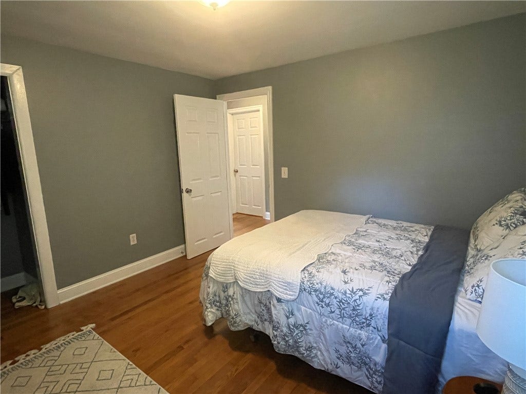 25 Waite Court, North Kingstown, RI 02852 25 Waite Court, North Kingstown, RI 02852
