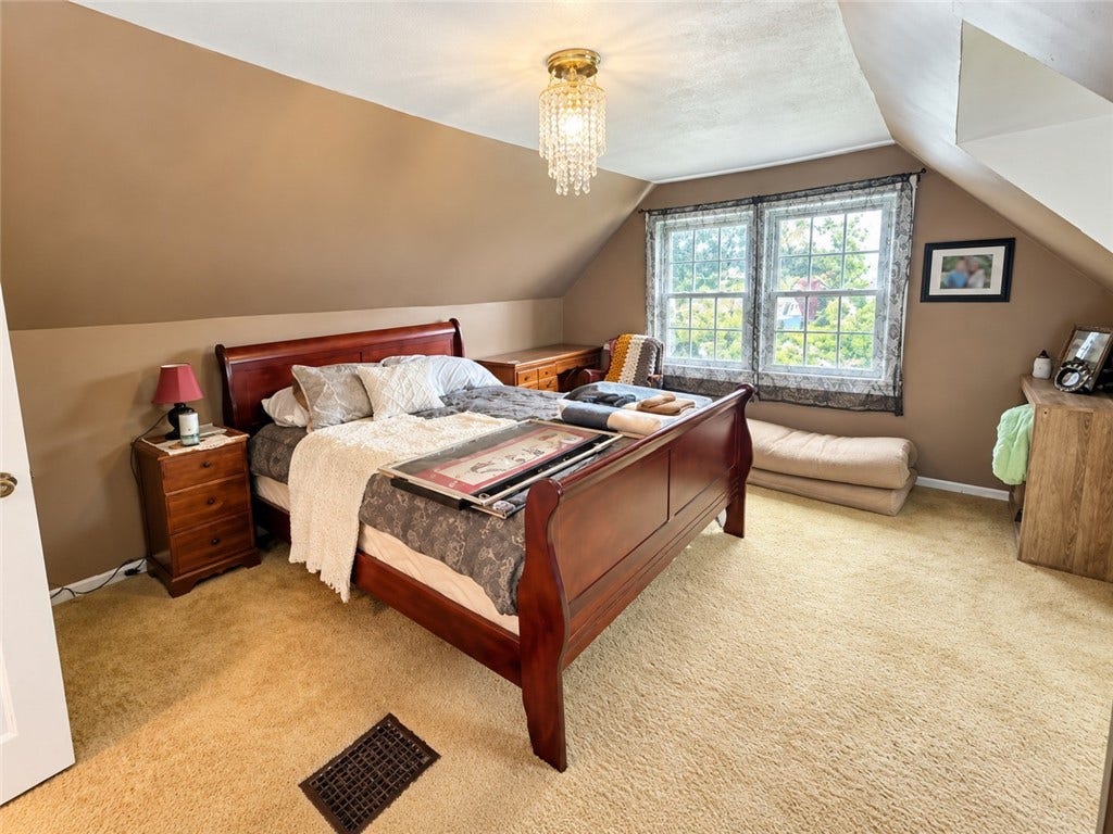 220 Sachem Road, North Kingstown, RI 02852 220 Sachem Road, North Kingstown, RI 02852