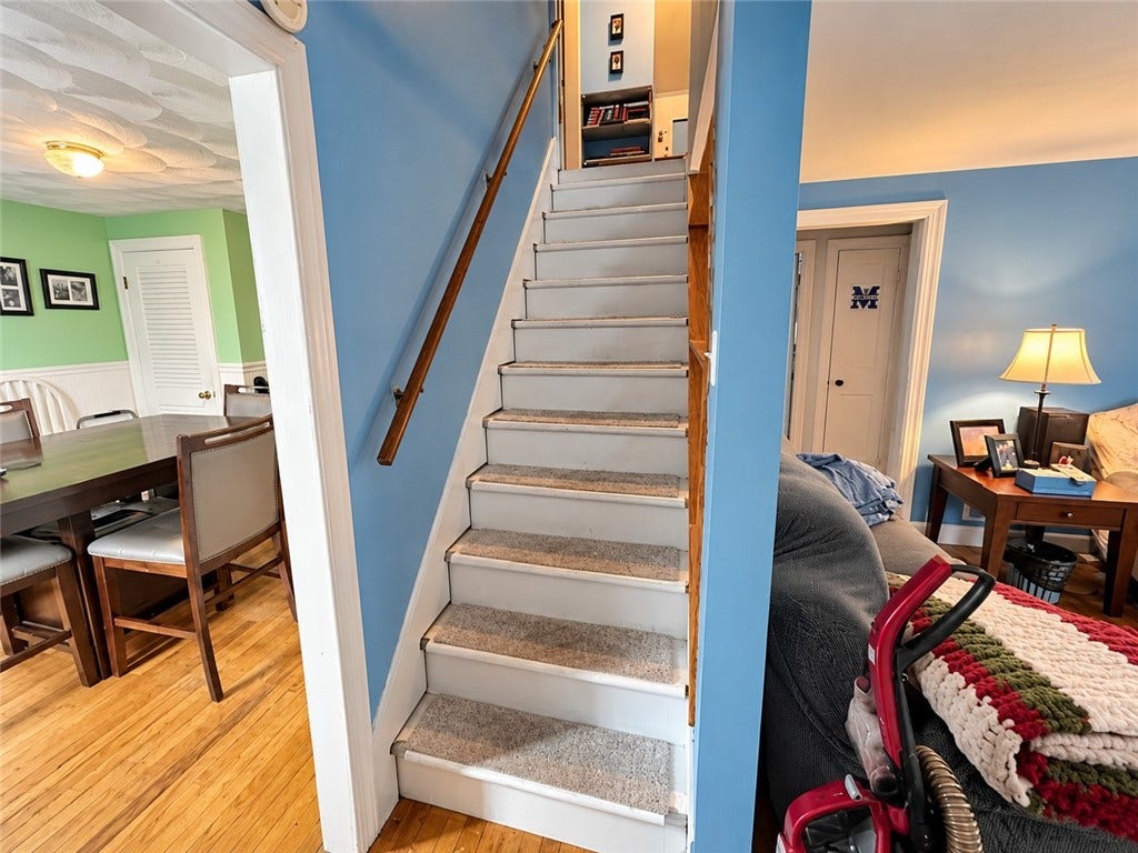 220 Sachem Road, North Kingstown, RI 02852 220 Sachem Road, North Kingstown, RI 02852