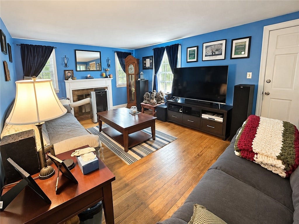 220 Sachem Road, North Kingstown, RI 02852 220 Sachem Road, North Kingstown, RI 02852
