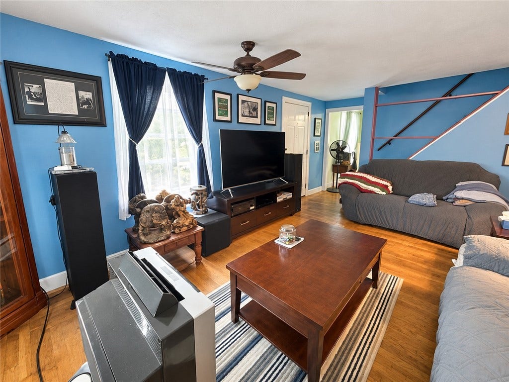220 Sachem Road, North Kingstown, RI 02852 220 Sachem Road, North Kingstown, RI 02852