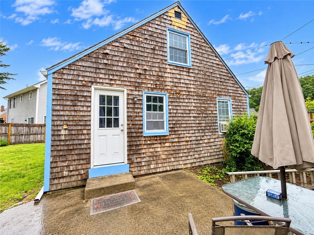 220 Sachem Road, North Kingstown, RI 02852 220 Sachem Road, North Kingstown, RI 02852