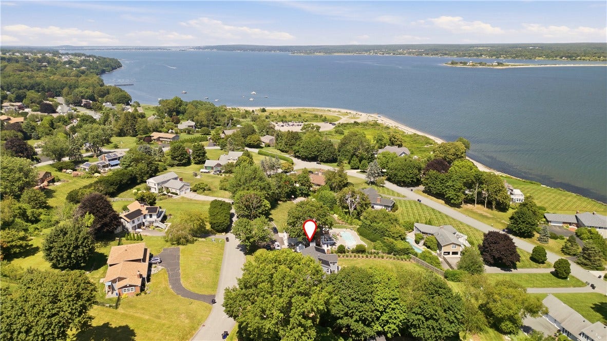 259 Taylor Road, Portsmouth, RI 02871 259 Taylor Road, Portsmouth, RI 02871