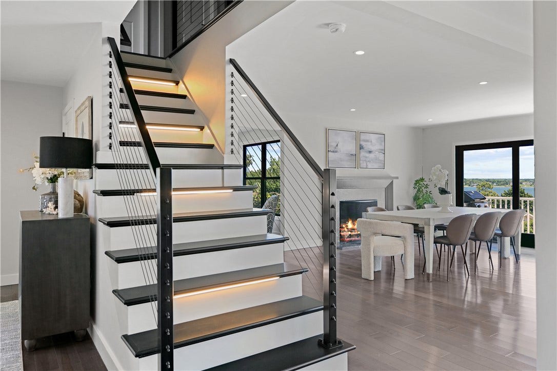 259 Taylor Road, Portsmouth, RI 02871 259 Taylor Road, Portsmouth, RI 02871