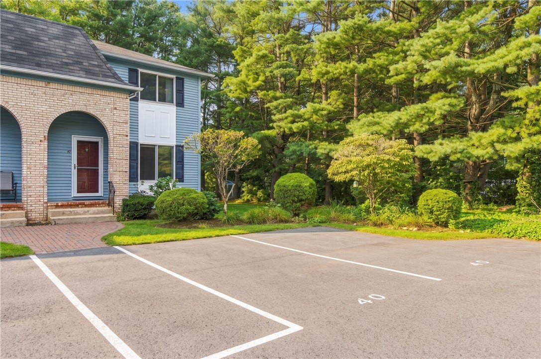 127 Pleasant View Avenue, #40, Smithfield, RI 02917