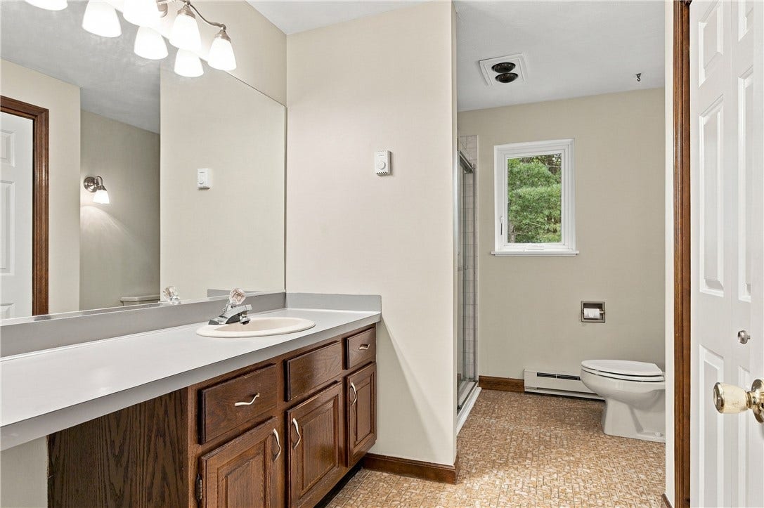 127 Pleasant View Avenue, #40, Smithfield, RI 02917