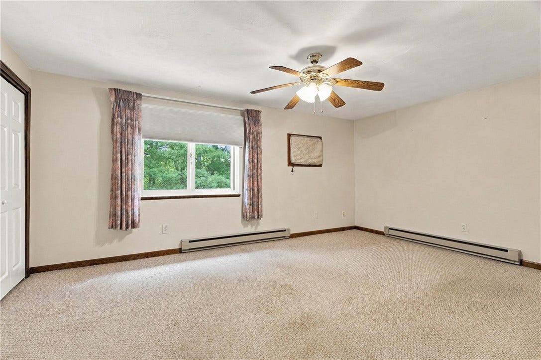 127 Pleasant View Avenue, #40, Smithfield, RI 02917