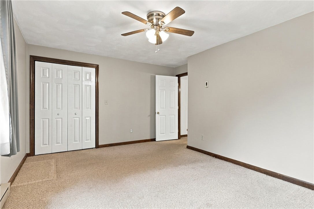 127 Pleasant View Avenue, #40, Smithfield, RI 02917