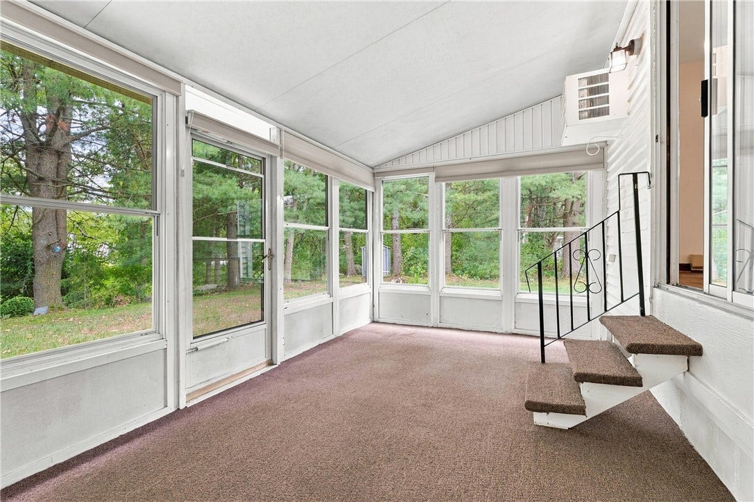127 Pleasant View Avenue, #40, Smithfield, RI 02917