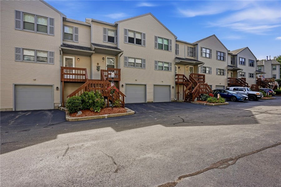 Property photo for 1603 Plainfield Pike, #H6, Johnston, RI