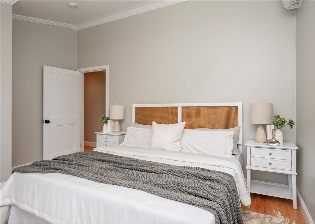 31 Prescott Hall Road, Newport, RI 02840 31 Prescott Hall Road, Newport, RI 02840